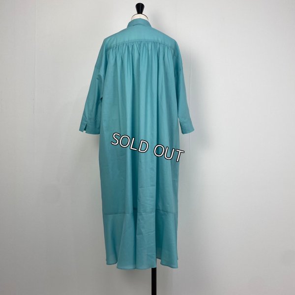 画像2: [PNT]ワンピース 前開き後身頃裾フレアー切替デザインワンピース (2)