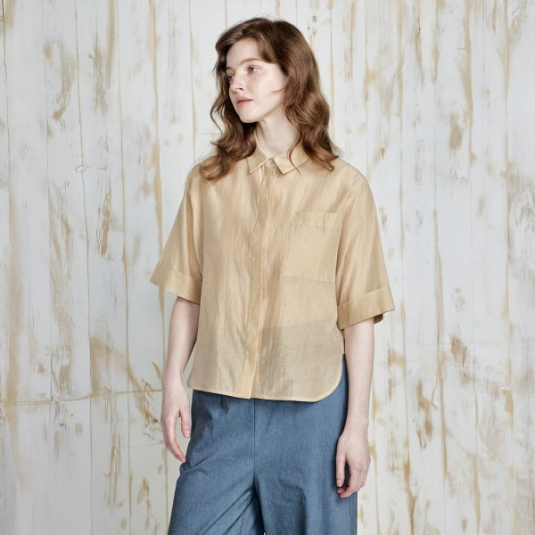 画像1: [PINETA]シャツ・ブラウス 比翼仕立ての裾ポイント　ブラウス/5月上旬配送 (1)