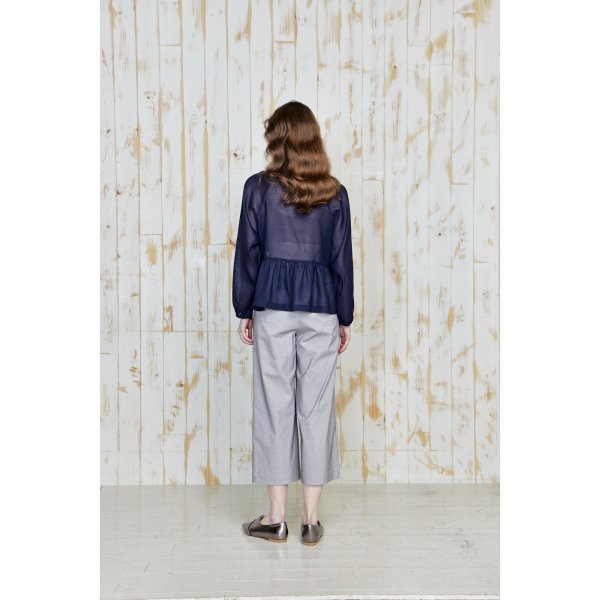 画像4: [PINETA]シャツ・ブラウス 胸ピンタック　ウエスト切替ギャザー　ブラウス/5月上旬配送 (4)