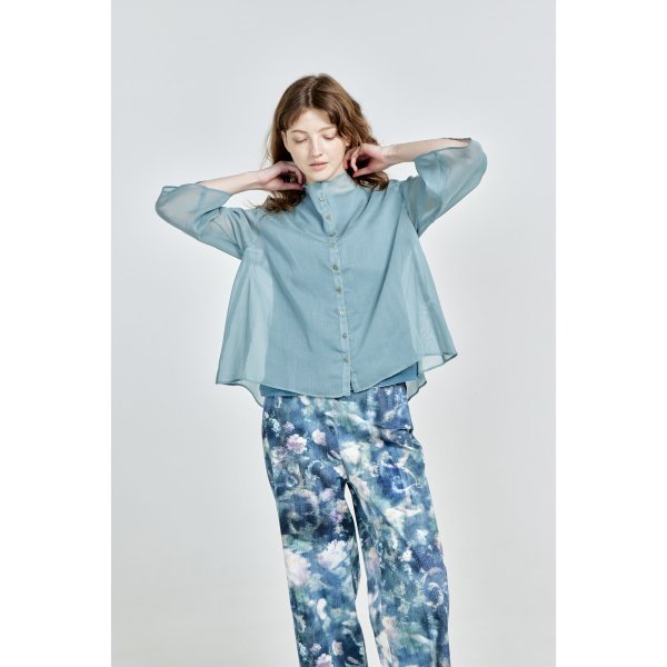 画像2: [PINETA]シャツ・ブラウス ピネタ売れ筋　袖・裾フレア　ブラウス/3月中旬配送 (2)