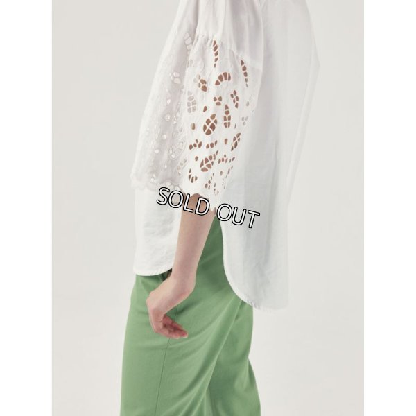 画像3: [PINETA]シャツ・ブラウス袖口スカラ刺繍使いブラウス (3)