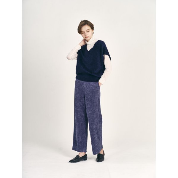 画像3: [PINETA]ニット ヤクミンク加工ベスト (3)