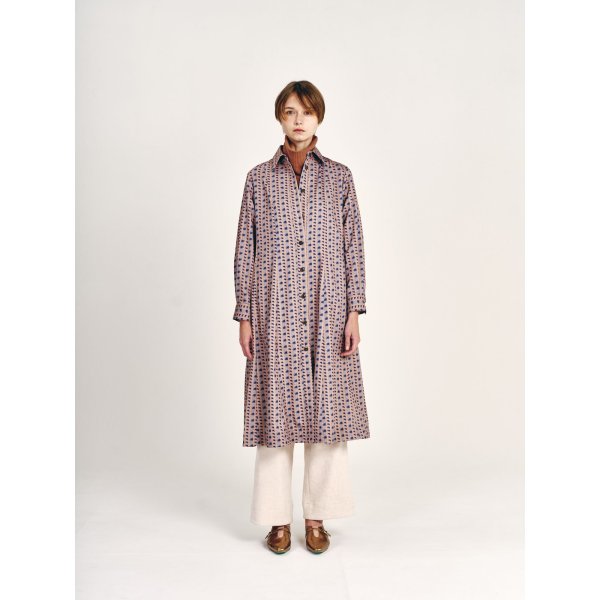 画像4: [PINETA]ワンピース シャツ衿前開きデザイン　ワンピース (4)