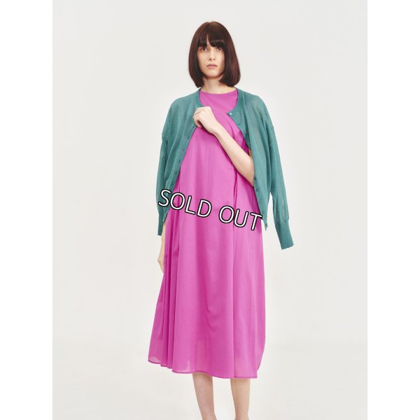 画像2: [PINETA]ニット ハイゲージ多ボタン丸首カーディガン (2)