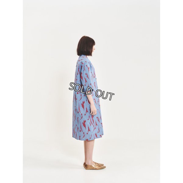 画像4: [PINETA]ワンピース スタンド衿６分袖ワンピース (4)